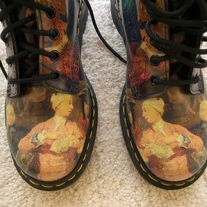 Dr. Martens Renaissance boots. Size US 7. Worn once and in great condition.